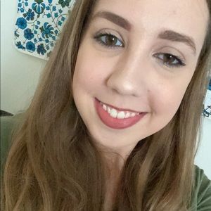 Meet your Posher, Ashlyn